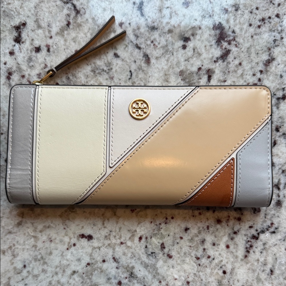 Tory Burch Colorblock Leather Zip Wallet in Cream, Beige, Tan & Gray